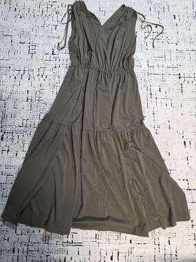 Calvin Klein Tiered Maxi Dress Womens plus size 20 New with tags Green